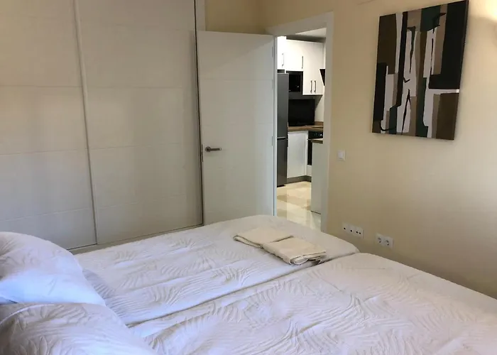 Apartment Moderno En Primera Linea Paseo Maritimo *