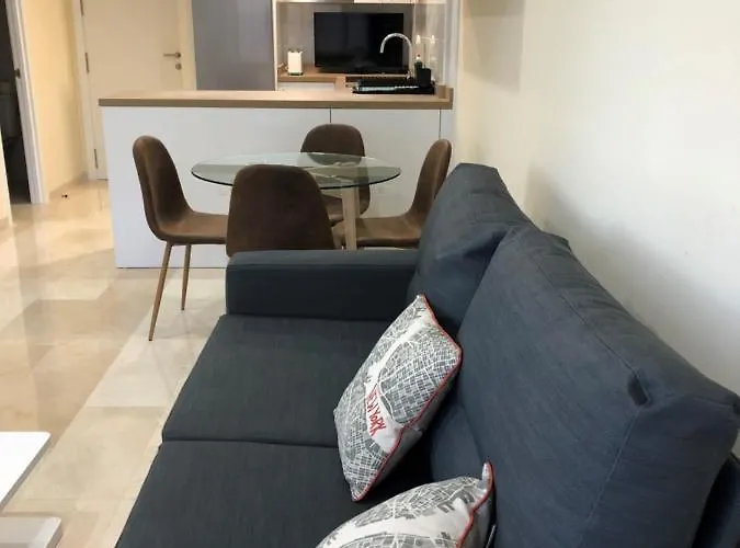 Apartment Moderno En Primera Linea Paseo Maritimo