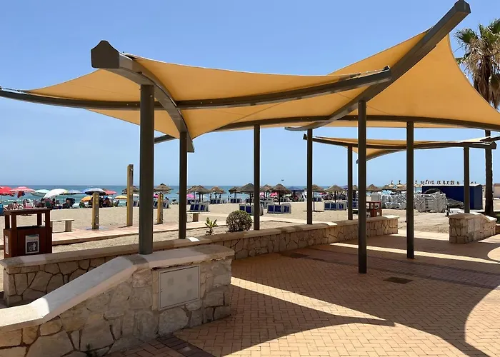 Apartment Moderno En Primera Linea Paseo Maritimo